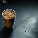 Come preparare un gelato al caffè per una cena unica e originale